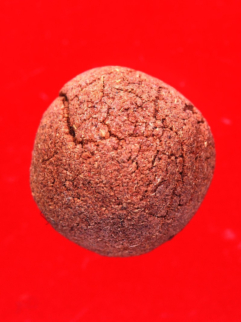 ลูกอม หลวงปู่ทองอยู่