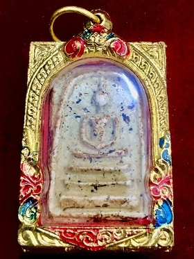 พระสมเด็จพิมพ์ใหญ่ องค์ที่๑  ในกรอบเลี่ยมสวย