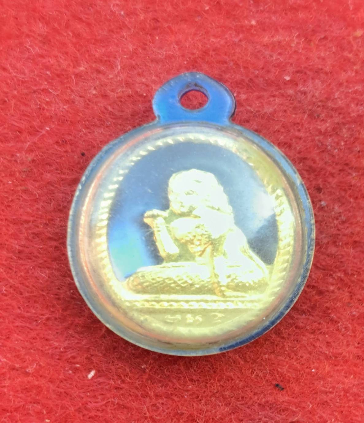 เหรียญนางกวัก หลวงปู่ทิม วัดละหารไร่ เลี่ยมเดิมจากวัด ปี พ.ศ. 2517