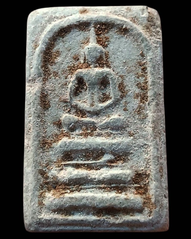 สมเด็จหลังจารยันต์ ขนาดประมาณ 3.3 x 2 ซ.ม.เก่าเก็บหลายสิบปี ไม่ทราบเกจิสร้าง