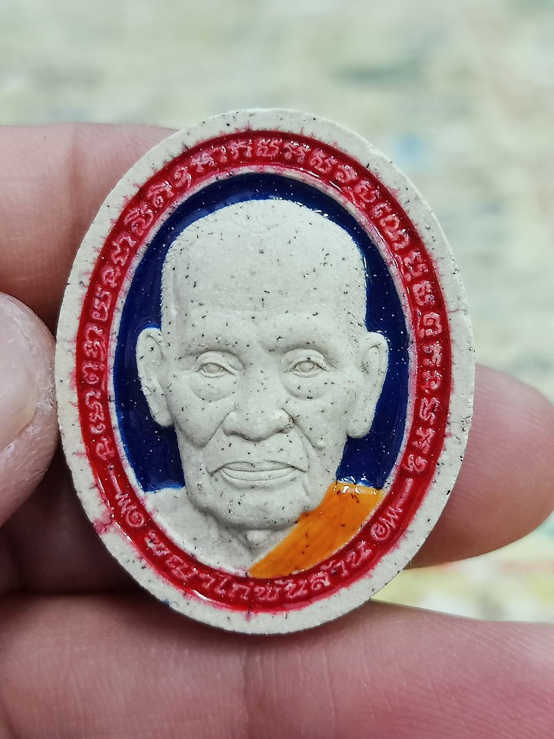 1-1483 วัดใจ 50 พระผงหน้าใหญ่ พญาไก่พันล้าน หลวงพ่อพัฒน์ วัดห้วยด้วน จ.นครสวรรค์ 2564 เนื้อผง เลข 458 กล่องเดิม***สวย ออปชั่นดี