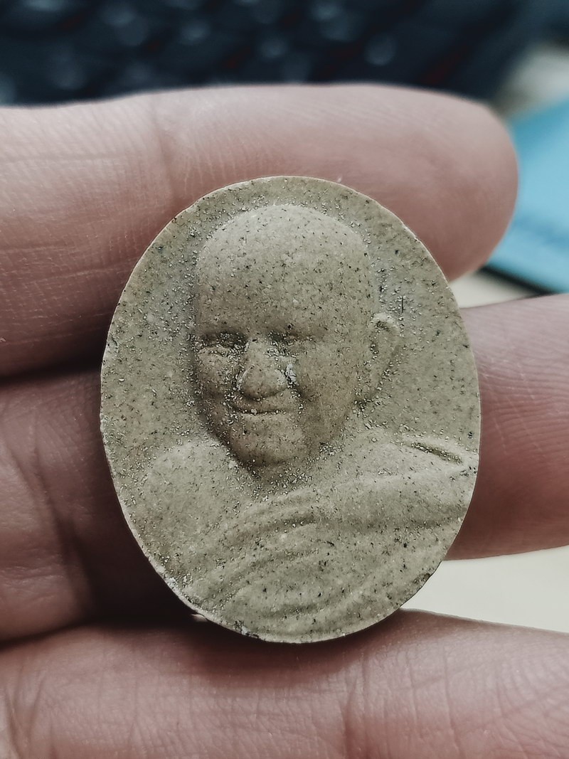 1-875 วัดใจ 50 พระผง 100 ปี หลวงปู่บุญฤทธิ์ ที่พักสงฆ์สวนทิพย์ จ.นนทบุรี กล่องเดิม