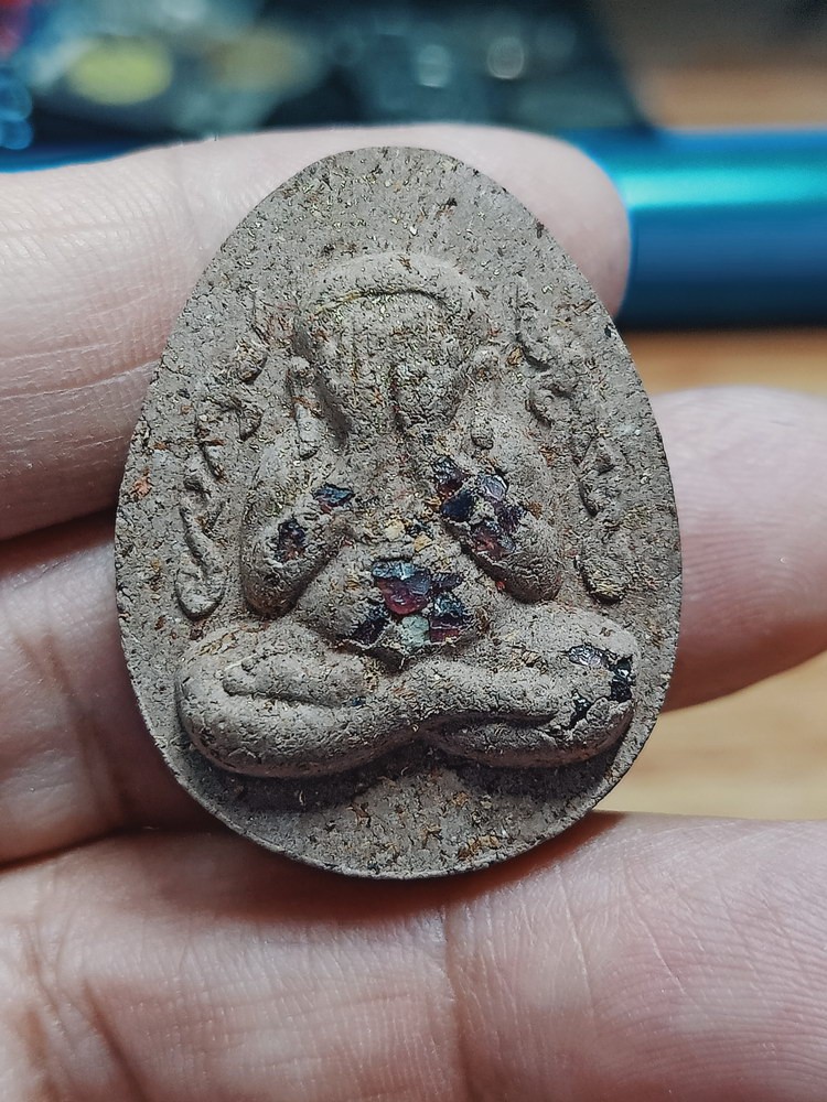 1-588 วัดใจ 50 พระปิดตาจัมโบ้ รวยปลดหนี้ 100 ปี หลวงพ่อพัฒน์ วัดห้วยด้วน จ.นคสวรรค์ 2564 น้ำตาลว่านยา โรยมวลสาร หมายเลข 766 กล่องเดิม***อย่างสวย คุ้มค่าเน็ต