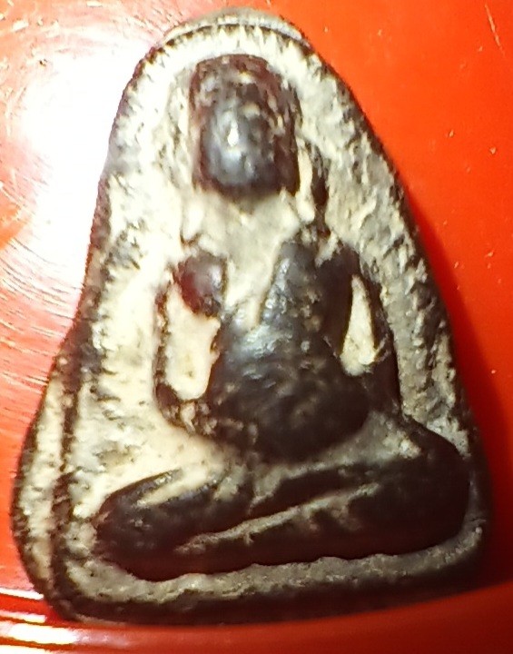 ++ 2ชิ้น พระสังกัจจายน์ หลวงพ่อกวย ปี15 วัดหนองอีดุก จ.ชัยนาท ++1