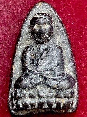 หลวงพ่อทวด เตารีดเนื้อว่าน พิมพ์ใหญ่