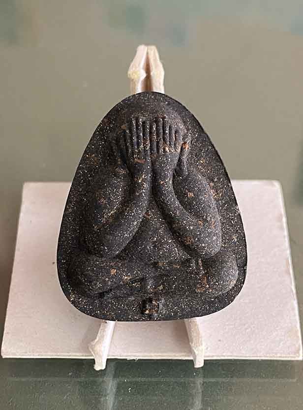 300.-พระปิดตาเงินล้าน หลวงปู่โต๊ะ วัดถ้ำสิงโตทอง ปี 2565 ทีมพี่เสือสร้าง (นำกฤษ์ no.1369) พร้อมกล่อง