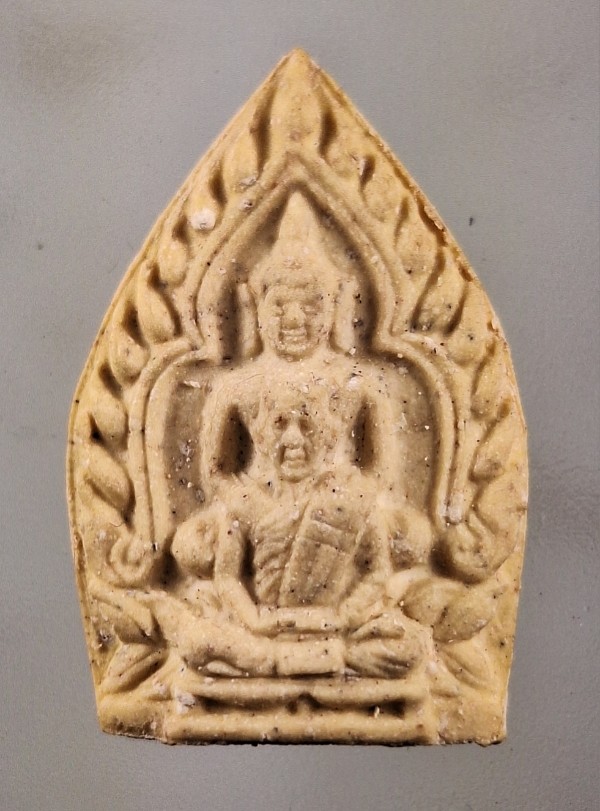 เคาะเดียว....พระผงเจ้าสัวพุดซ้อนหลวงพ่อเชิญ วัดโคกทอง จ อยุธยา ปี๓๖