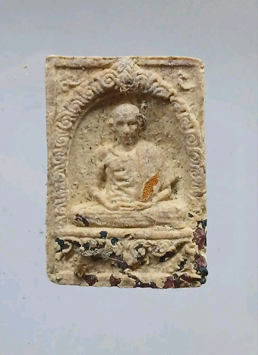 พระผงรูปเหมือนหลวงพ่อเกษม มงคลเกษม 3 ปี2523 โรยพลอย พิมพ์ใหญ่