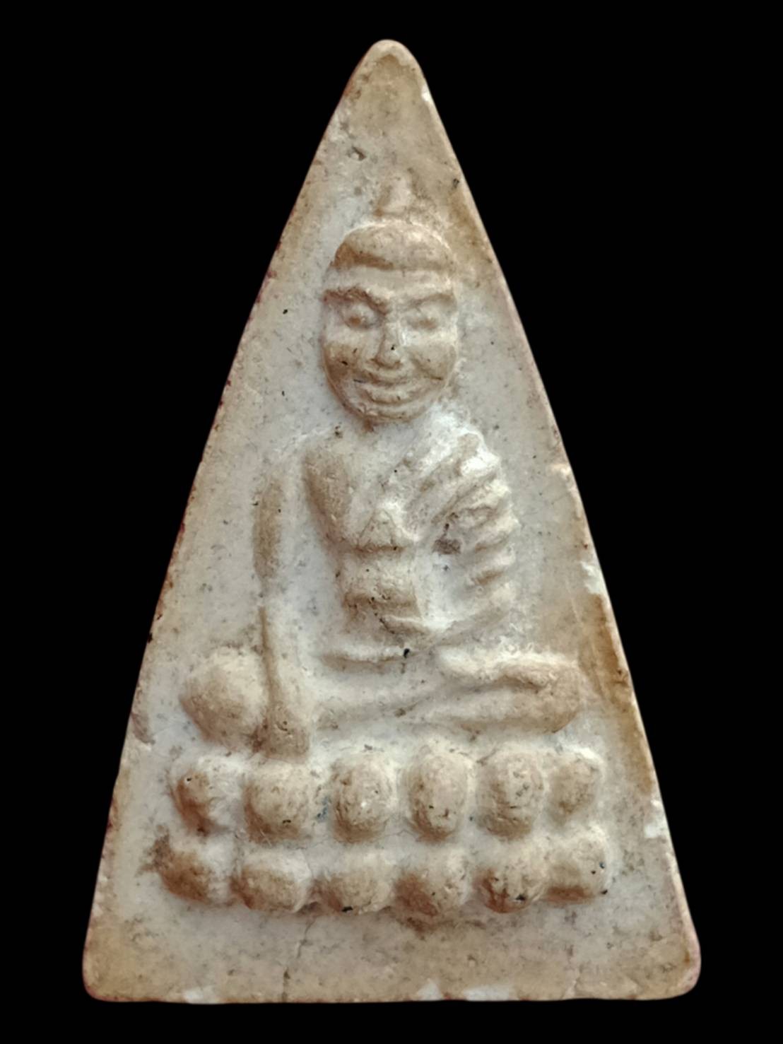 พระพุทโธน้อย พิมพ์ใหญ่ เนื้อผง ปี 2511 วัดอาวุธฯ (ผสมผงเก่าคุณแม่บุญเรือนปี 2494-2499)