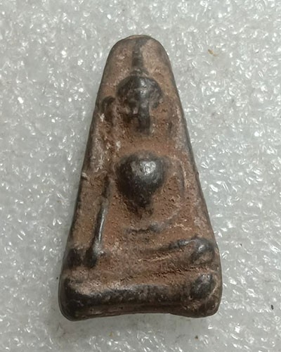 เริ่มต้นที่ 50 บาท พระผงสุพรรณแท้ไม่ทราบที่