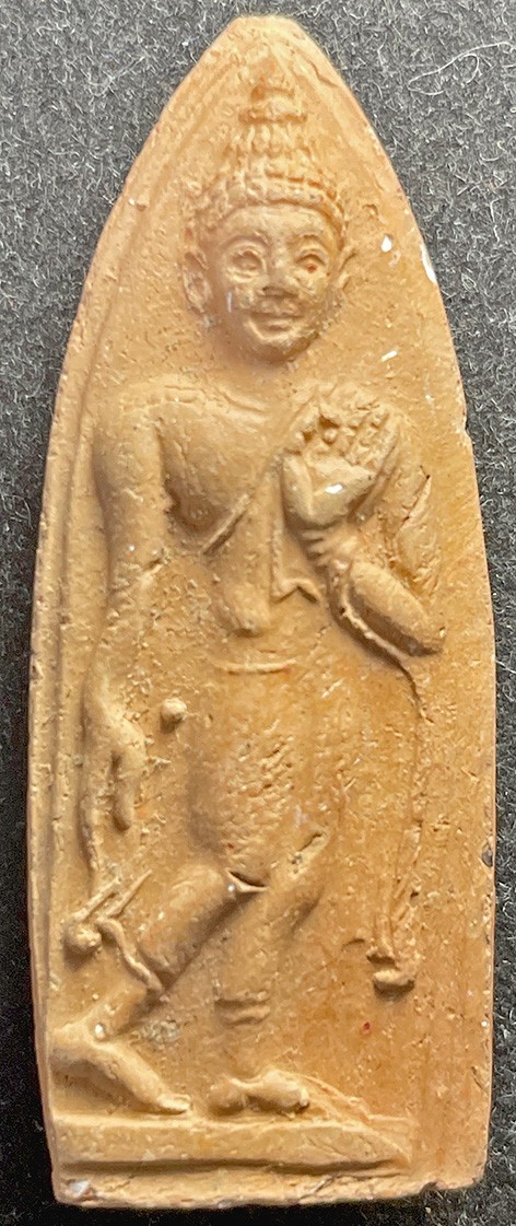 พระลีลาทุ่งเศรษฐีเนื้อดินเผา หลวงพ่อเต๋ คงทอง วัดสามง่าม จ.นครปฐม พิมพ์ใหญ่ พร้อมบัตรรับรอง  a51