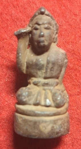 รูปหล่อ แม่นางกวักเก่าๆ