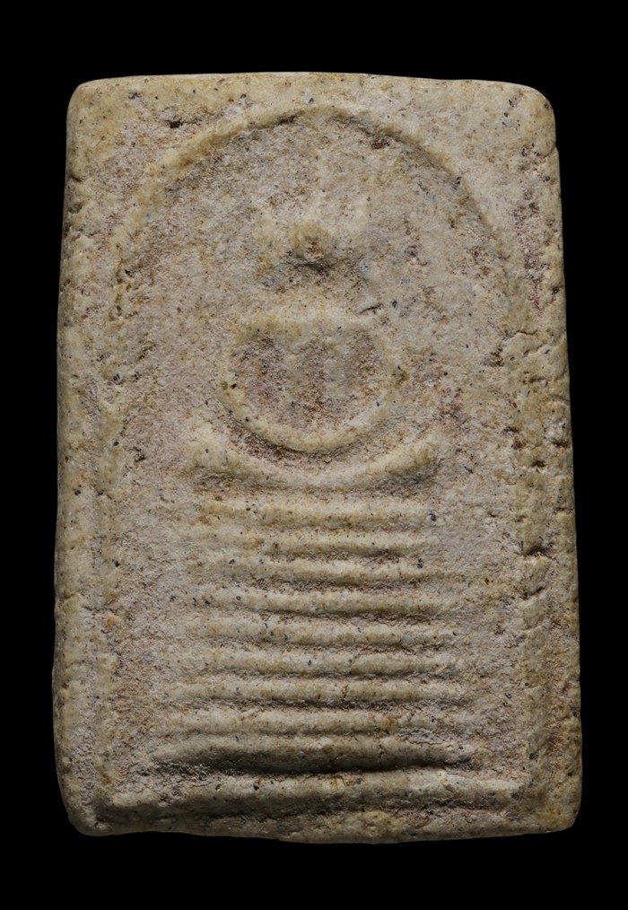 พร้อมบัตร + + พระสมเด็จหลวงปู่อยู่ รุ่นบรรจุกรุ ปี 2460 พิมพ์วัดเกษไชโย วัดดักคะนน เนื้อผง จ.ชัยนาท  a42