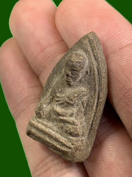 1000.-หลวงปู่ทวดนวล รุ่นแรก วัดตุยง จ.ปัตตานี ปี2507 องค์ที่ 2