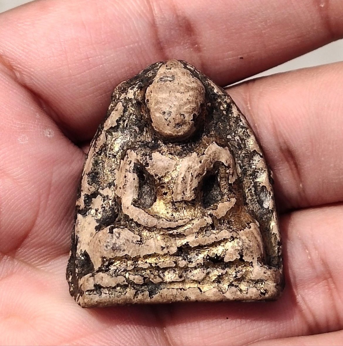 พระพิมพ์หลวงพ่อโต กรุวัดบางกระทิง