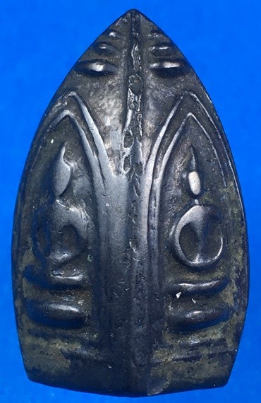 @@@เคาะแรก200บาท@@@พระพรหม 4 หน้า หลวงพ่ออี๋ วัดสัตหีบ จ.ชลบุรี เนื้อเมฆพัตร ปี 2484