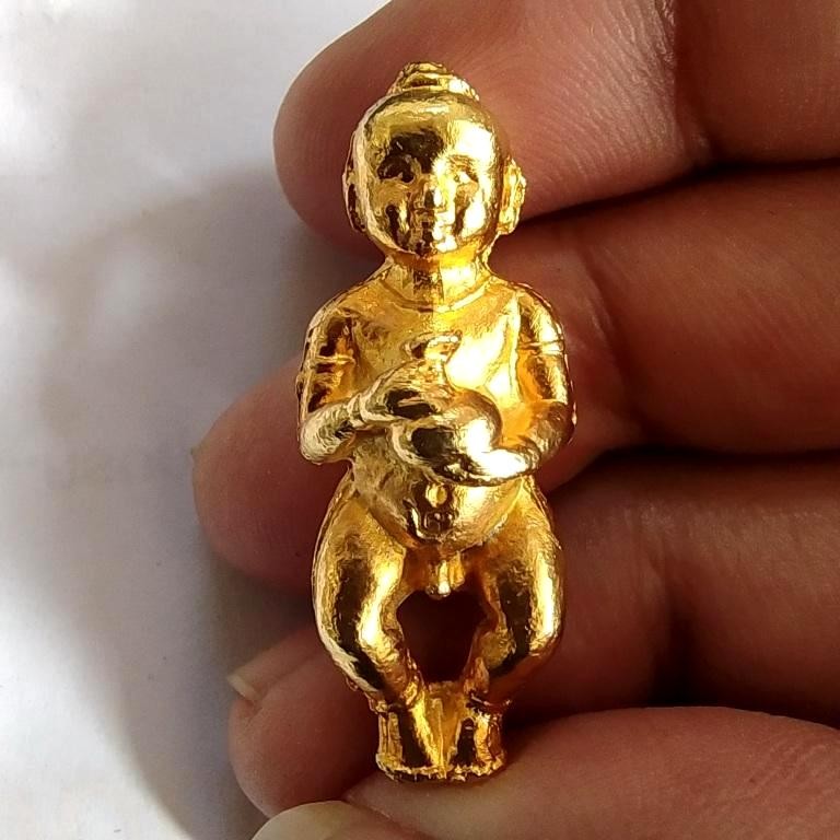 1000.- กุมารทองหลวงพ่อกวย วัดโฆสิตาราม จ.ชัยนาท พิมพิ์ใหญ่ ปี2521 เนื้อตะกั่วชุบกะไหล่ทอง องค์ที่ 2