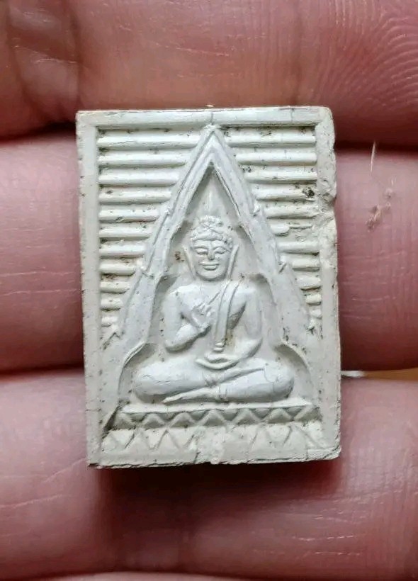 พระผงของขวัญวัดปากน้ำรุ่น6หลังพระไตรปิฎก a18