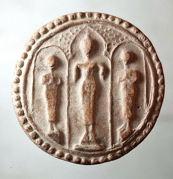 เคาะเดียว....พระจันทร์ลอยวัดหนองอีดุก หลวงพ่อกวยปลุกเสก ชัยนาท