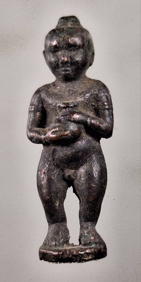 เคาะเดียว......กุมารทอง หลวงปู่แหวน สุจิณฺโณ วัดดอยแม่ปั๋ง อ.พร้าว จ.เชียงใหม่ ปี 2520