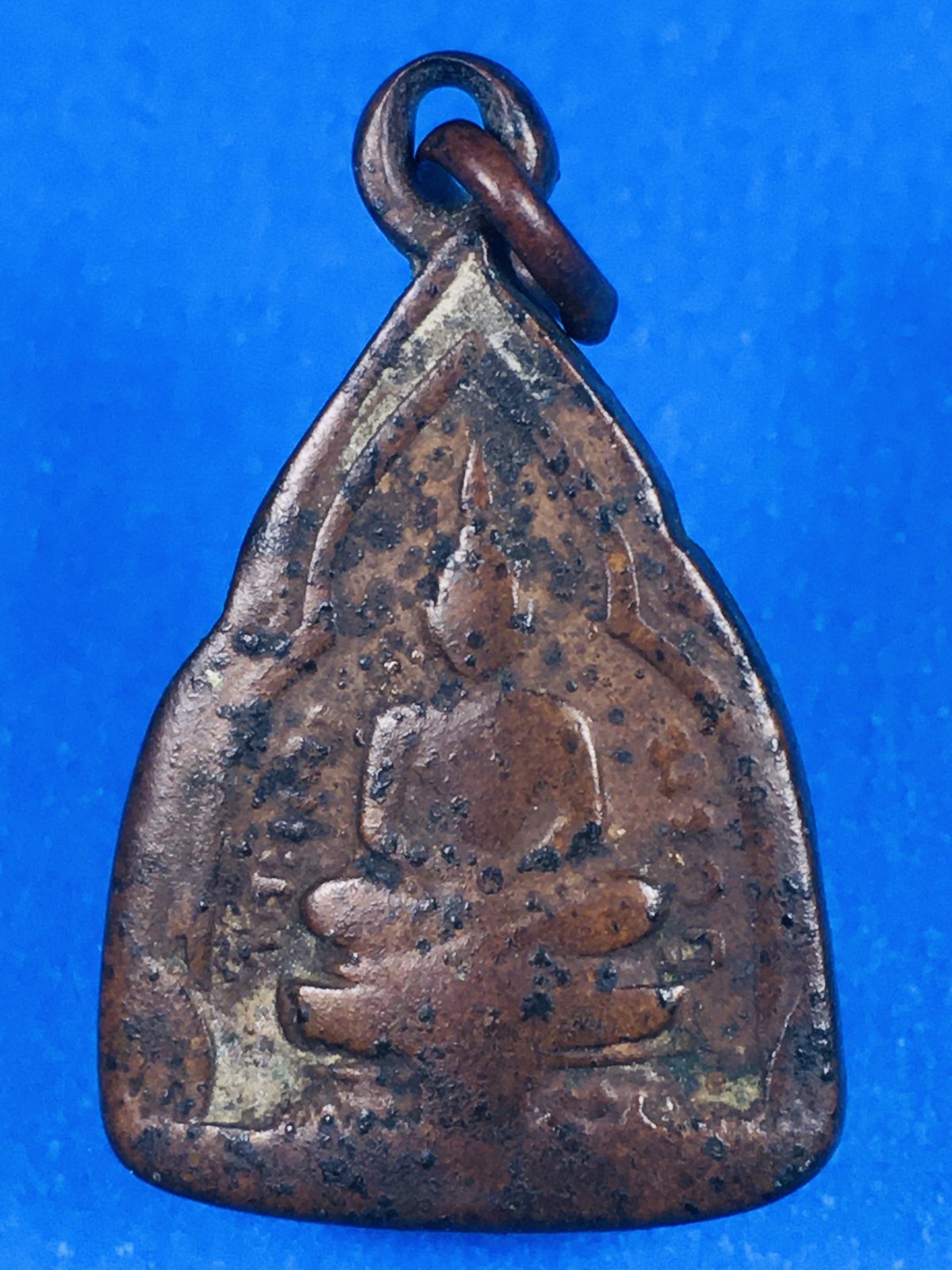 เหรียญพระแก้วมรกต กรมหลวงชินวรสิริวัฒน์ วัดราชบพิตร ครั้งที่3 ปี2481  a29