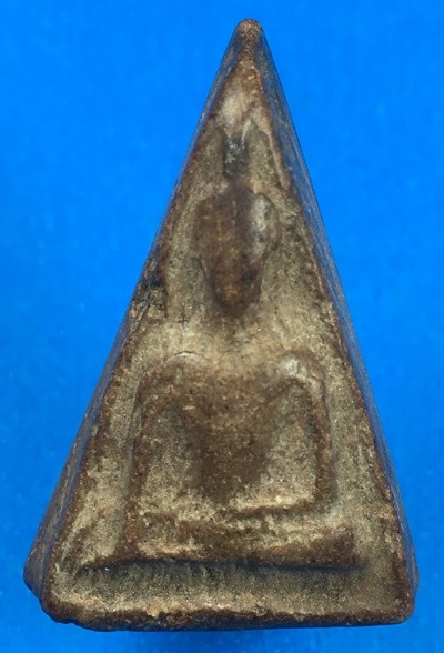 @@@เคาะแรก200บาท@@@พระนางพญาหลวงปู่โต๊ะ พิมพ์อกนูน ปี 2472 เนื้อดิน วัดประดู่ฉิมพลี กทม.