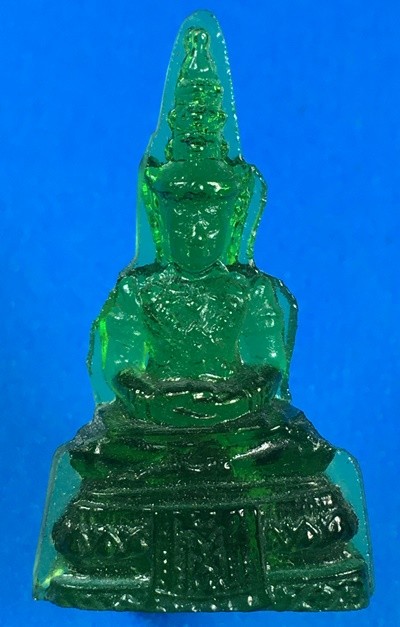 @@@เคาะแรก200บาท@@@พระแก้วมรกต เนื้อแก้วสีเขียว พิธี 25 พุทธศตวรรษ ปี2500