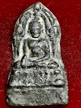 เหรียญพระพุทธชินราชใบเสมา ชินเงิน พิมพ์ใหญ่ฐานสูง  วัดพระศรีมหาธาตุฯ จ.พิษณุโลก