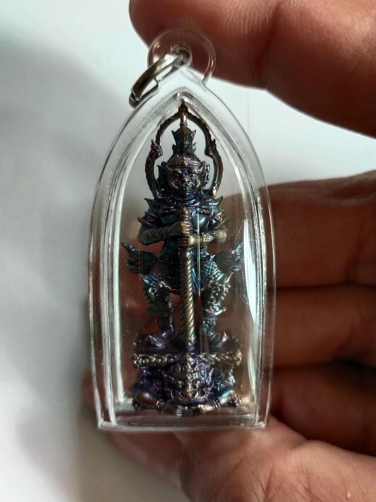 700.-รูปหล่อลอยองค์ท้าวเวสสุวรรณโณ ตอกโค๊ต no.362 พร้อมเลี่ยม องค์ที่ 1