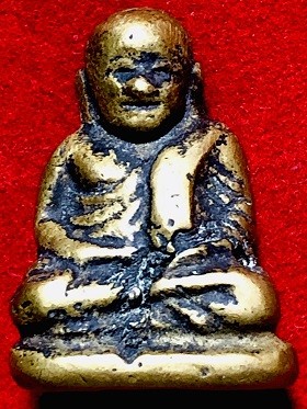 รูปหล่อหลวงพ่อเงิน บางคลาน พิมพ์นิยม