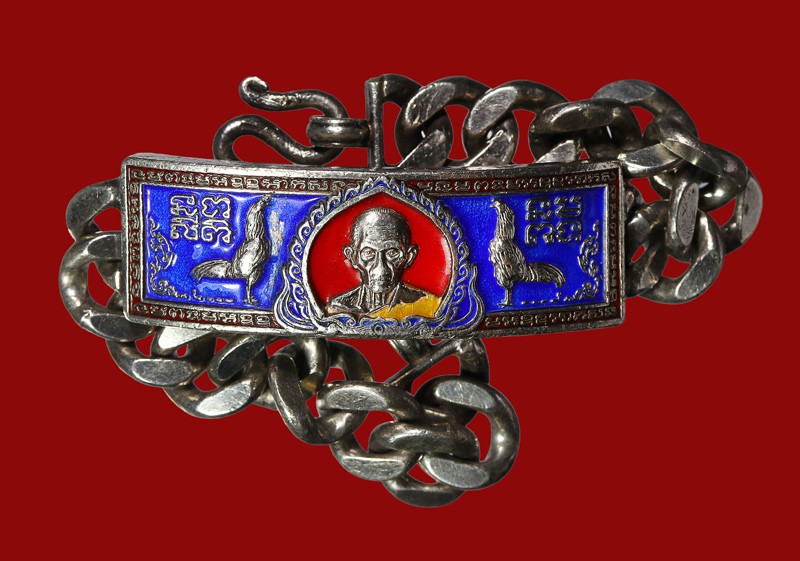 เลส เปิดโลก สตฆวาร หลวงพ่อรวย ปี 2560 เนื้อเงินลงยา หนัก 4 บาท