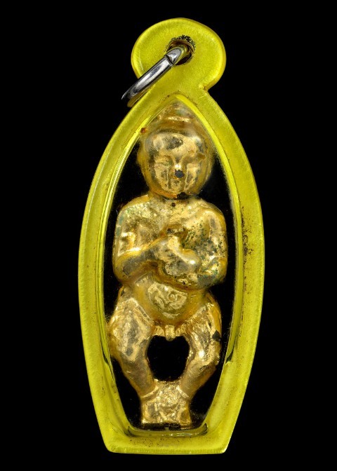 1000.- กุมารทองหลวงพ่อกวย วัดโฆสิตาราม จ.ชัยนาท พิมพิ์ใหญ่ ปี2521 เนื้อตะกั่วชุบกะไหล่ทอง องค์ที่ 14 พร้อมเล่่ยม