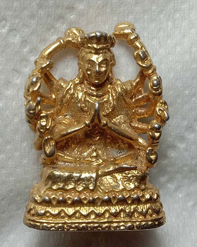 เริ่มต้นที่ 50 บาท รูปหล่อพระโพธิสัตว์เจ้าแม่กวนอิมพันมือ เนื้อกะไหล่ทอง