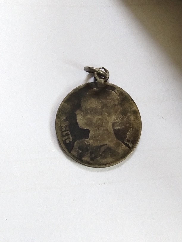 100.- เหรียญพระราชทาน ร.9 เนื้อเงินสภาพใช้ ปี2493