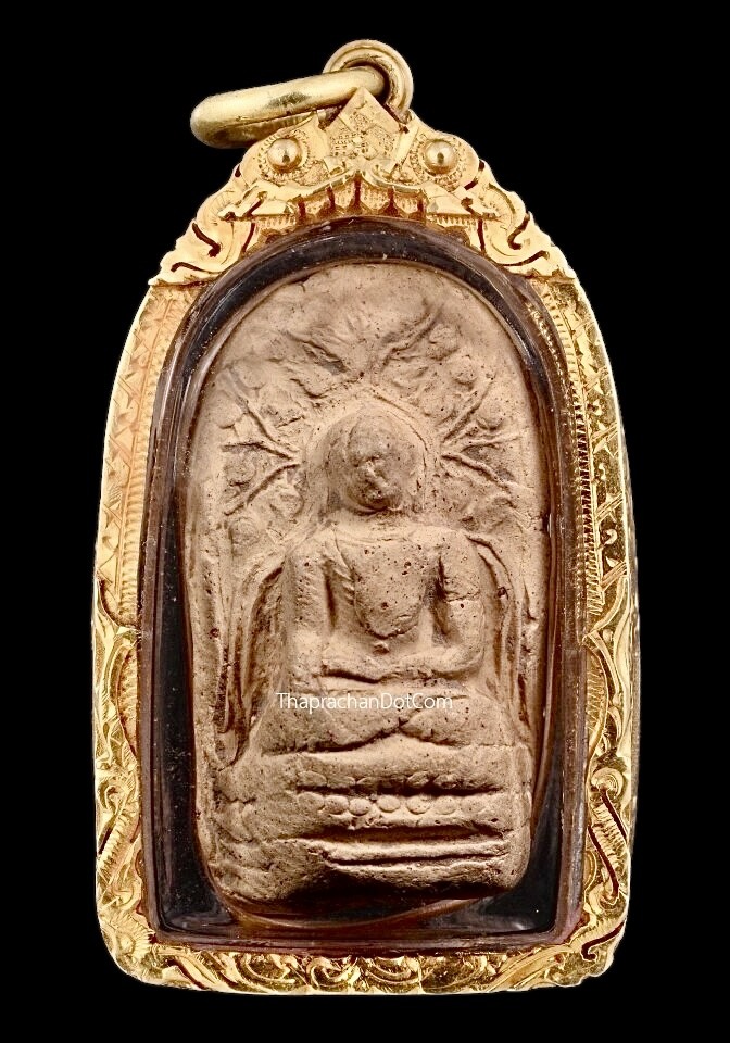 พระคง กรุวัดพระคง จังหวัด ลำพูน สภาพสวยเดิม มีหน้าตา เลี่ยมทองหนา