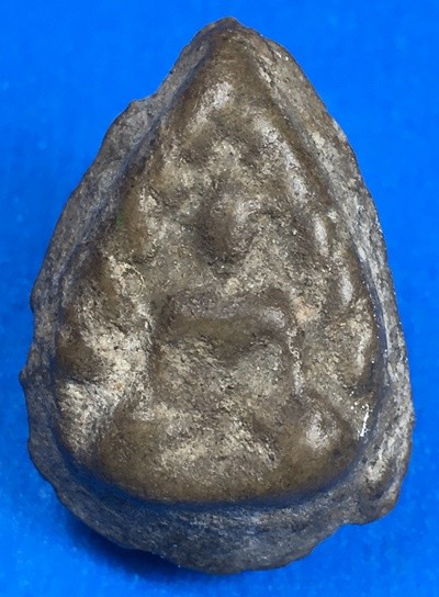 @@@เคาะแรก200บาท@@@พระผงกลีบบัว พระครูใบฎีกาเกลี่ยง วัดสุทัศน์ ปี 2475 องค์ที่2