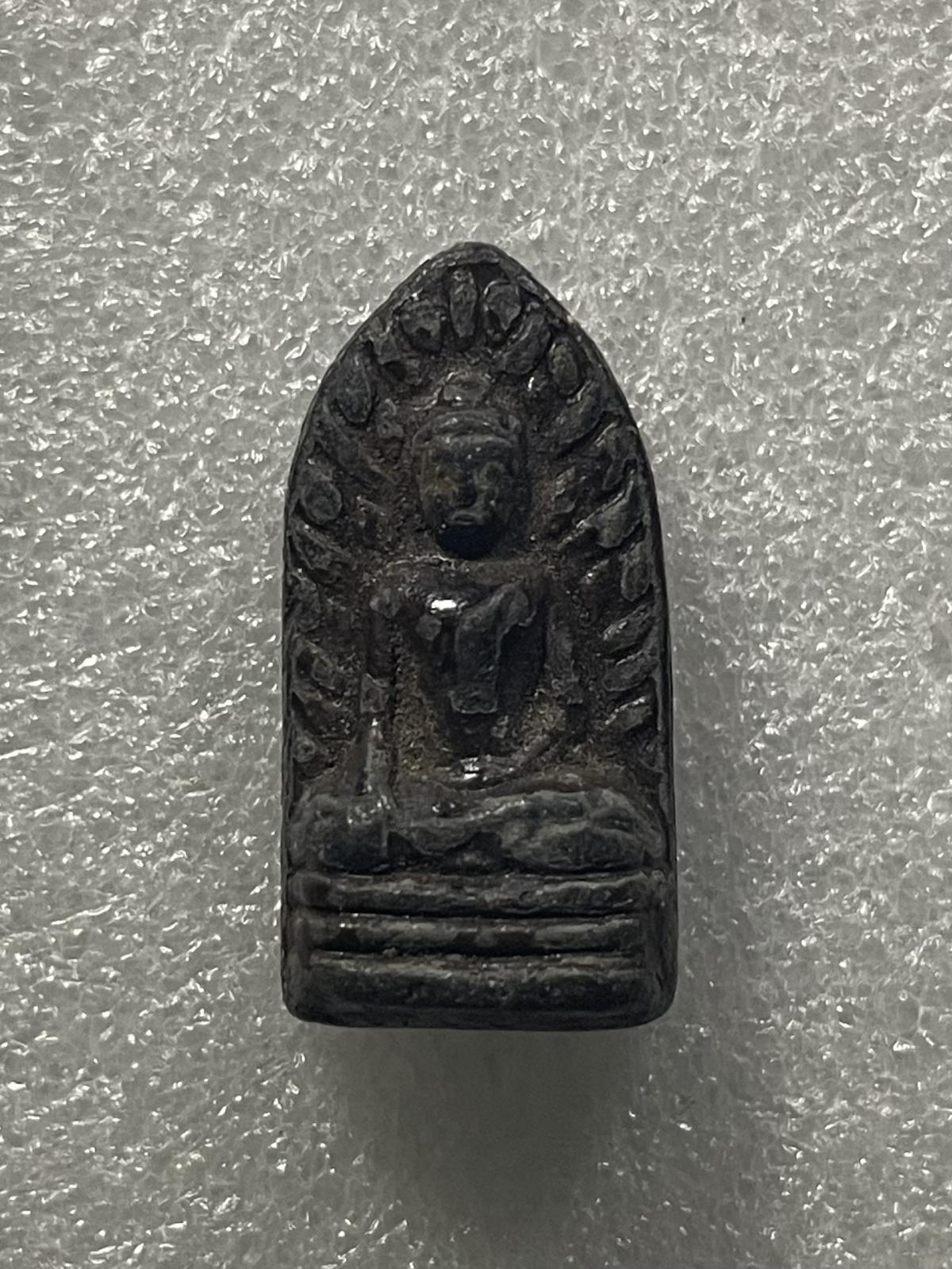 วัดใจ 120 บ พระรอดหลวงพ่อแพ วัดพิกุลทอง