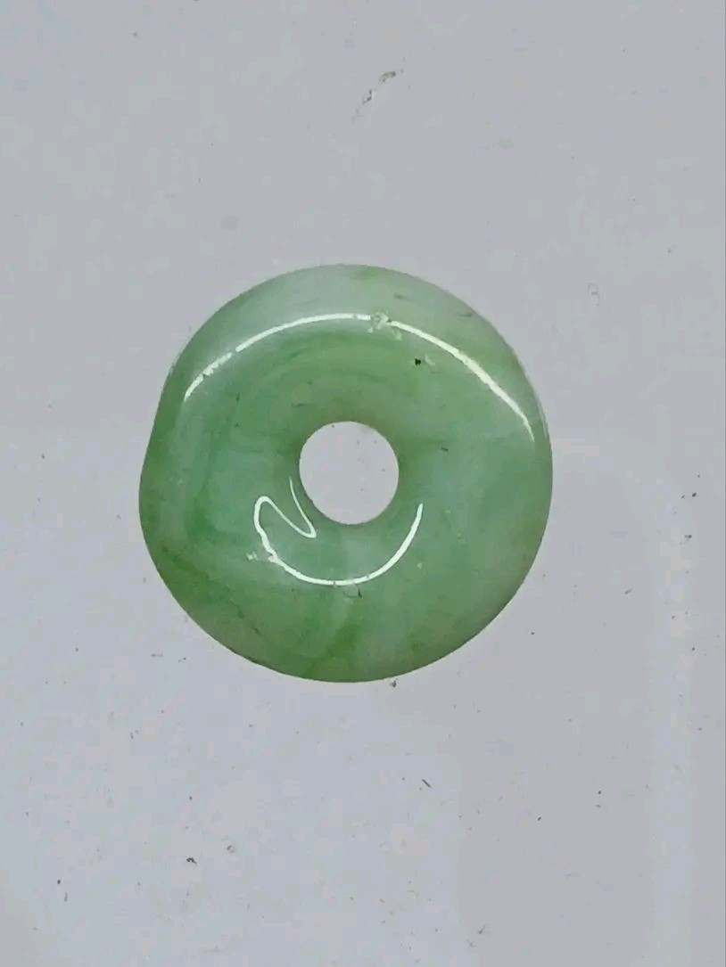 หยกเขียวพม่า