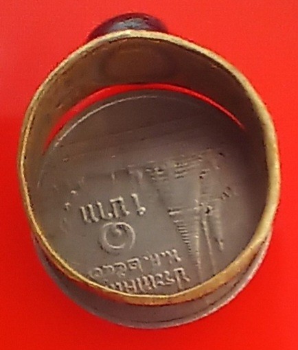 ++แหวนหัวเมฆพัตรผสมแร่เหล็กไหล ข้างนางกวัก-พระลีลาหลวงพ่ออิ่ม วัดหัวเขา จ.เพชรบุรี++1