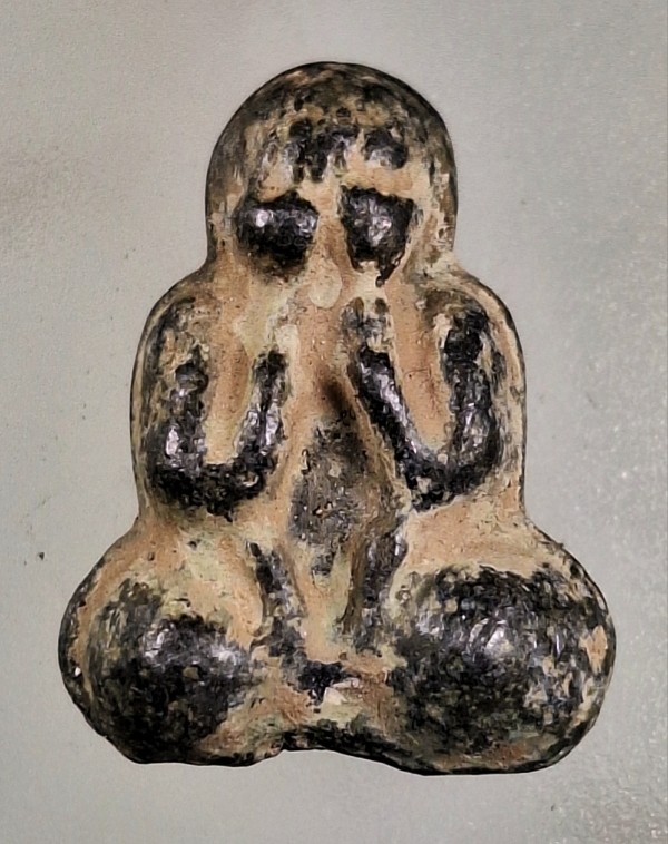 เคาะเดียว.....พระปิดตาหลวงพ่อเดิม วัดหนองโพ พิมพ์ใหญ่ 2 หน้า เนื้อตะกั่ว จ.นครสวรรค์