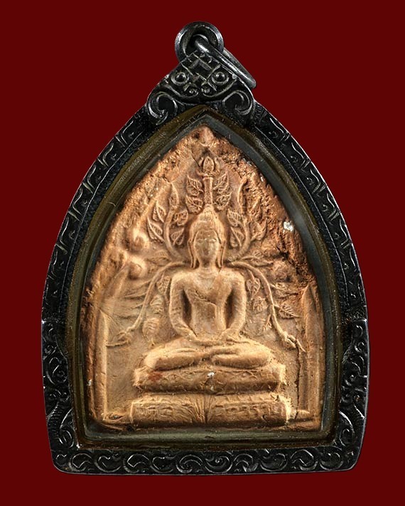 3000.-พระปรกโพธิ์พิมพ์เล็กหลวงพ่อเต๋ เนื้อดิน วัดสามง่าม จ.นครปฐมปี 2503 เลี่ยมเงิน