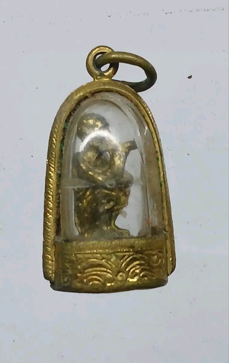 รูปหล่อหลวงพ่คูณ ลาภยศคูณทวี เลี่ยมโบราณ