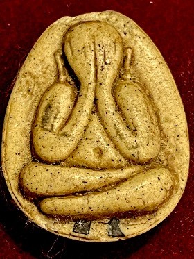 พระปิดตาจัมโบ้ เนื้อผงเกสร หลวงปู่โต๊ะ  วัดประดู่ฉิมพลี