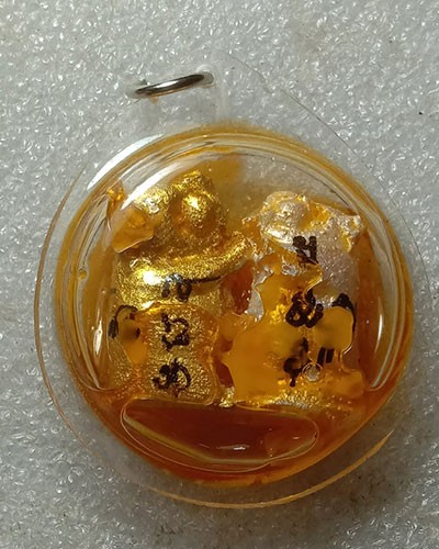 เริ่มต้นที่ 50 บาทหมูเงิน หมูทอง มหาลาภ มีจารพร้อมเลี่ยม