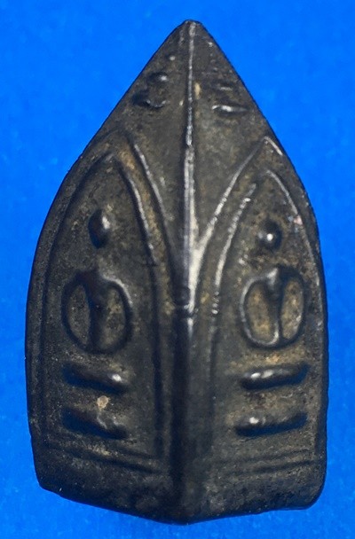 @@@เคาะแรก200บาท@@@พระพรหม 4 หน้า หลวงพ่ออี๋ วัดสัตหีบ จ.ชลบุรี เนื้อเมฆพัตร ปี 2484