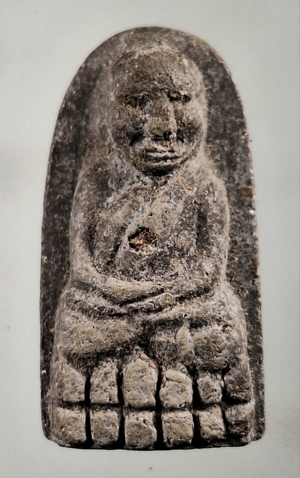 เคาะเดียว....หลวงปู่ทวด พิมพ์พระรอด หลวงปู่หมุน ฐิตสีโล ปลุกเสก รุ่นพระเจ้า 5 พระองค์