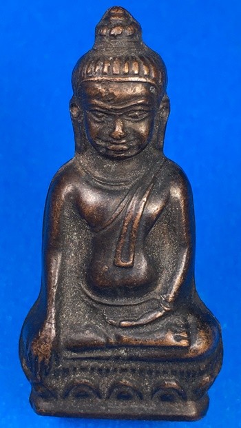 @@@เคาะแรก200บาท@@@พระหูยาน รุ่นปืนแตก วัดราชบพิธ ปี2513 หลัง ภปร. จ.กรุงเทพ องค์ที่1