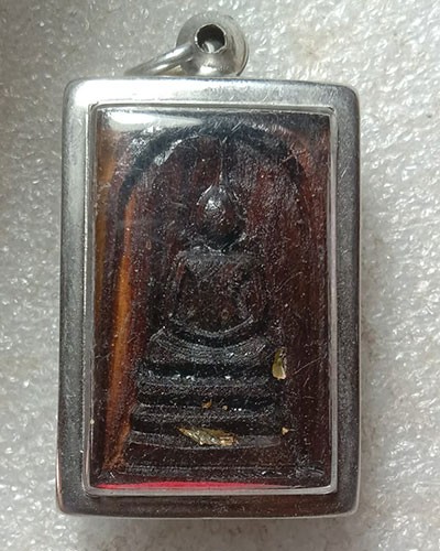 เริ่มต้นที่ 50 บาท สมเด็จไม้แกะ หลังจาร พร้อมกรอบ