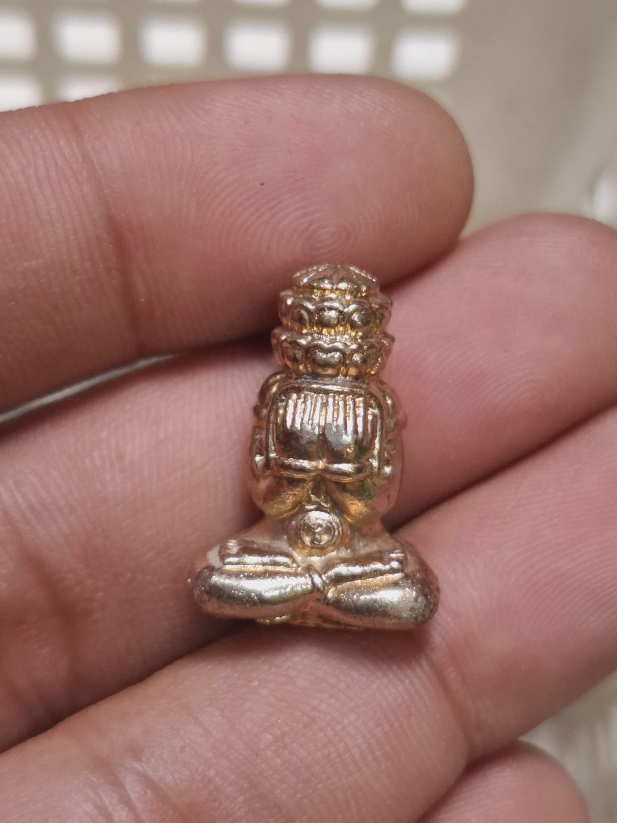 พระปิดตาพังพระกาฬรุ่นแรกวัดพุทไธศวรรย์เนื้อสำริดปี 2547