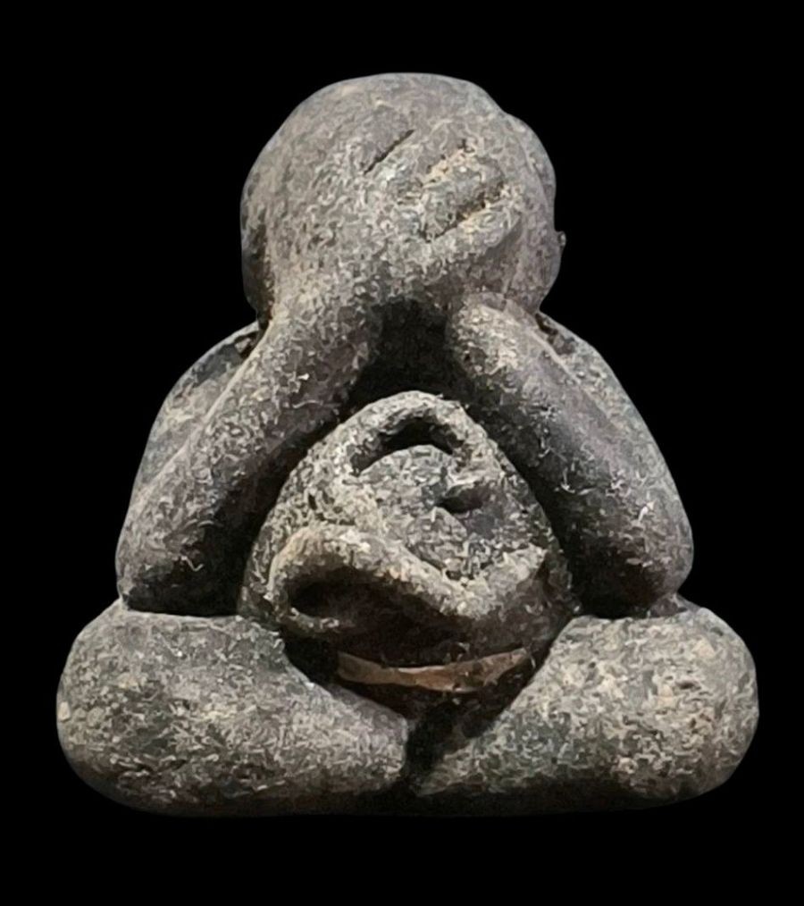 จัดไปครับ กระตุ้นการประมูล #1 ใน 1000 องค์ ปิดตาพ่อท่านเอียดต้ม วัดบางกล่ำ สงขลา รุ่นแรก เนื้อว่าน ฝังตะกรุดเงิน หายากครับ